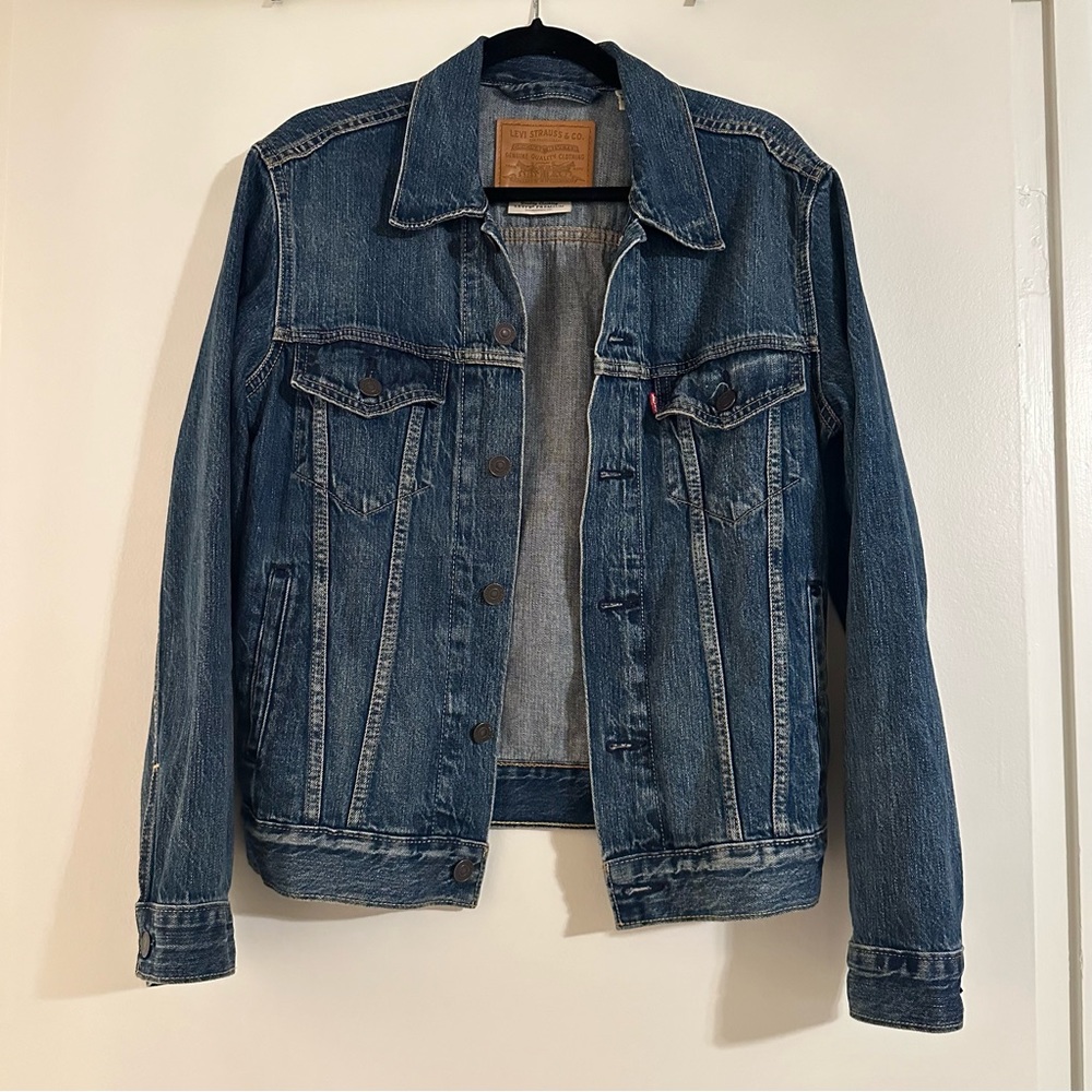 Levi’s 90s Denim Trucker Jacket in Mayze